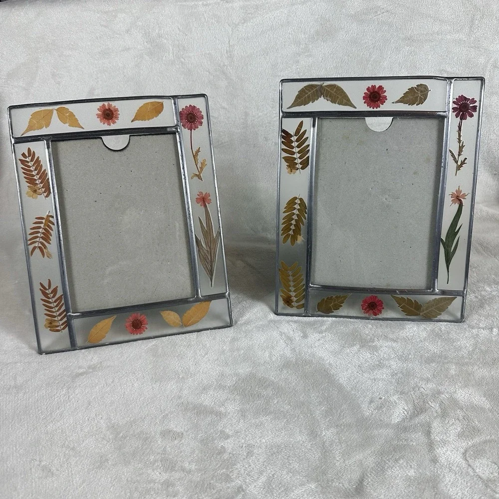 Pressed Botanical Floral Glass Photo Frames Set of 2 Vintage Style 5x7 Photo